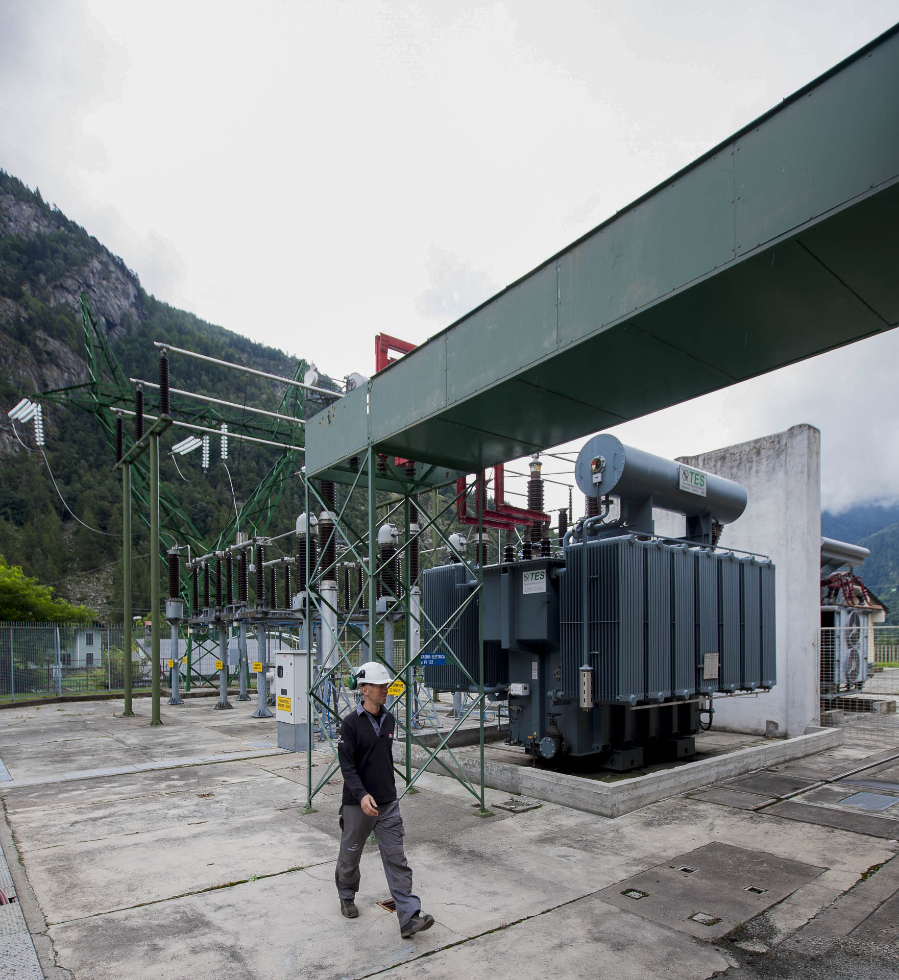 Centrale idroelettrica CVA a Zuino produzione energia elettrica verde 