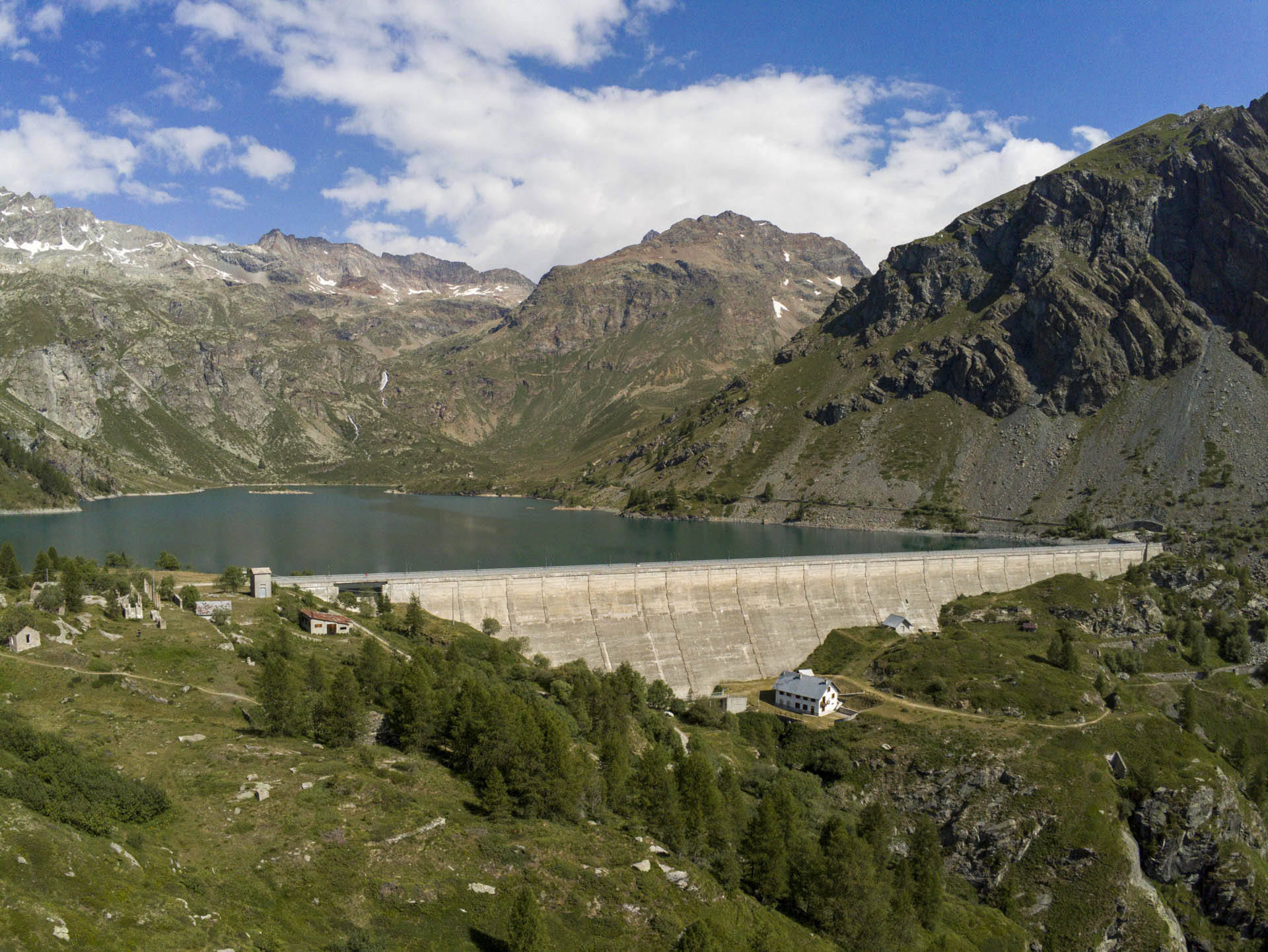 Diga Cignana Impianto energia rinnovabile idroelettrico Gruppo CVA